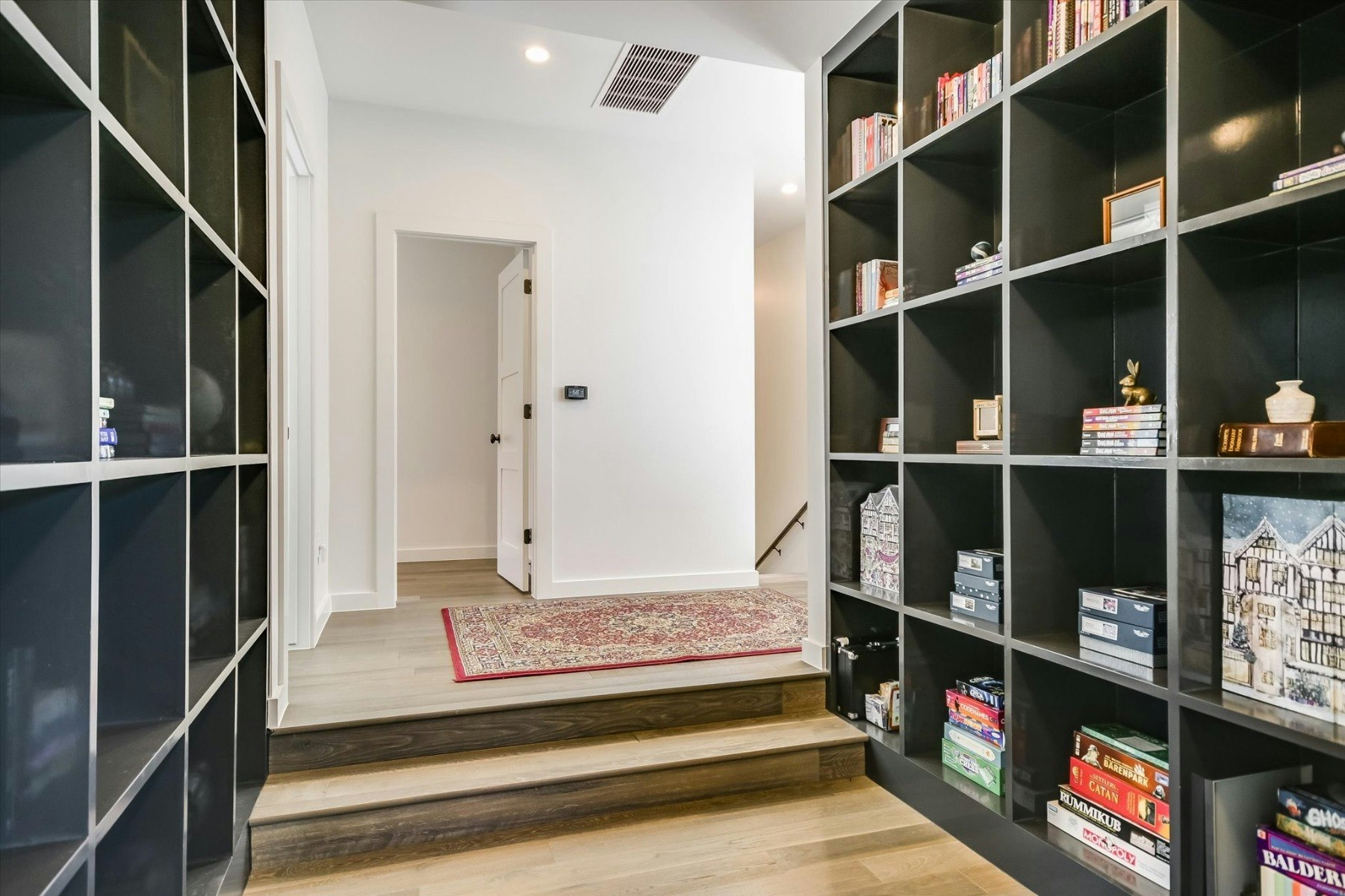 15 library.jpg?ixlib=rb 3.2