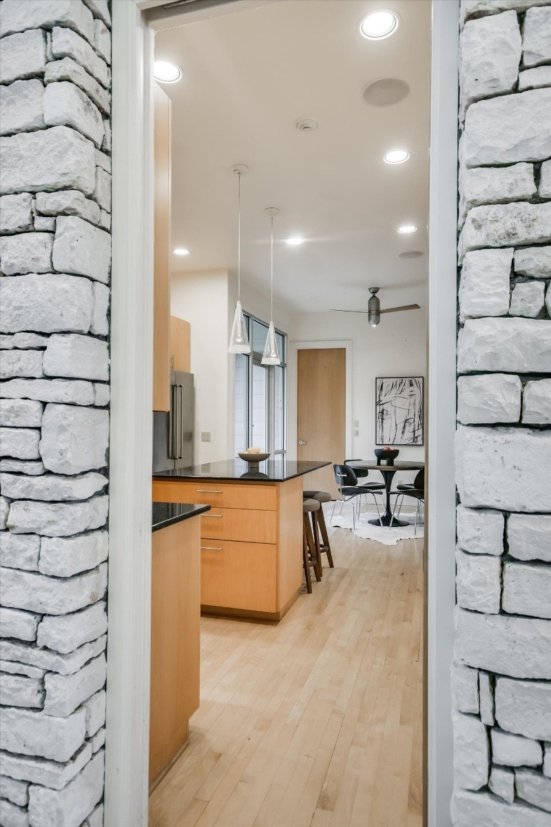 12 kitchen doorway v.jpg?ixlib=rb 3.2